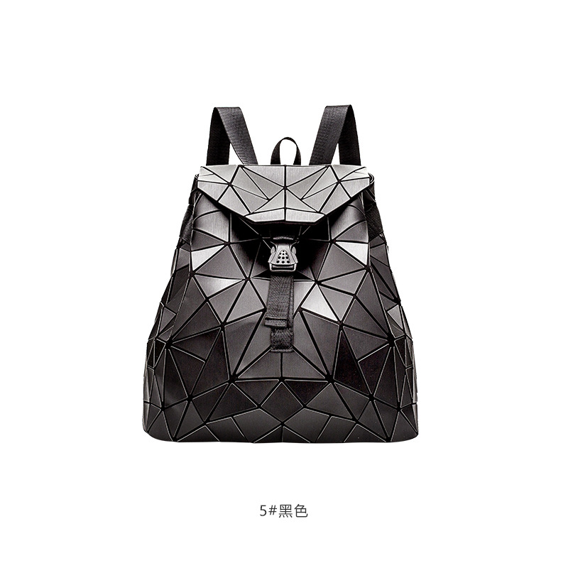 Foreign trade bag 2025 new trend fashionable geometric backpack college style women's drawstring backpack spot wholesale