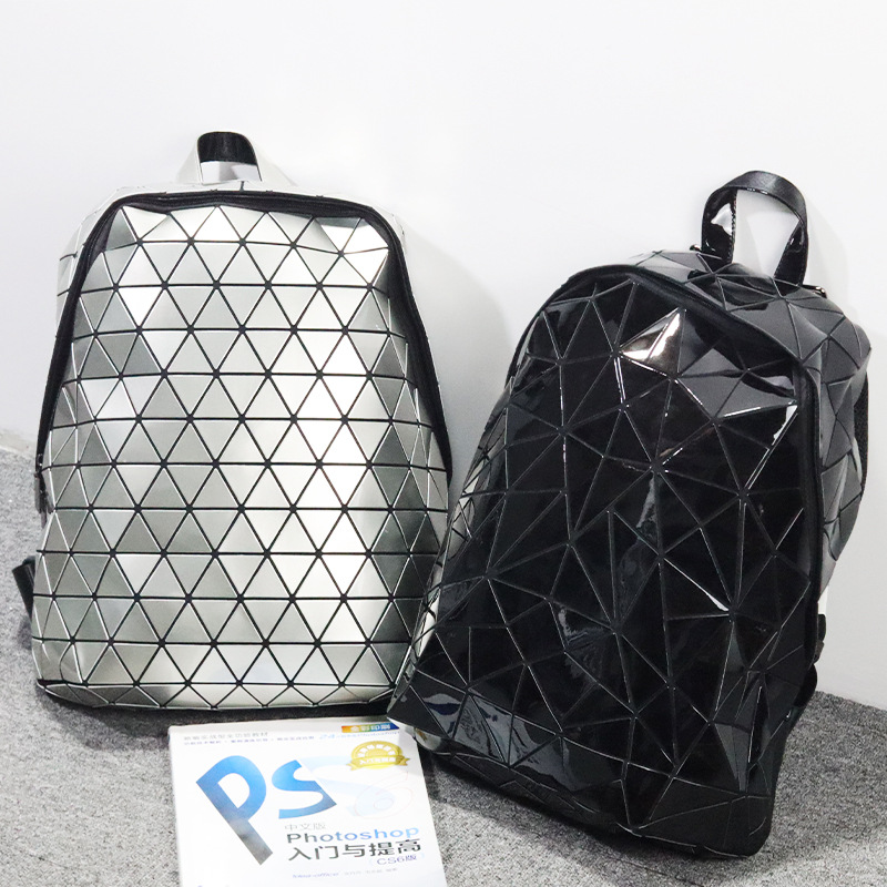 2025 New Japanese Geometry Bag Lifetime Same Style PU Lacquered Leather Backpack for Men and Women Couple's Diamond Grid Backpack