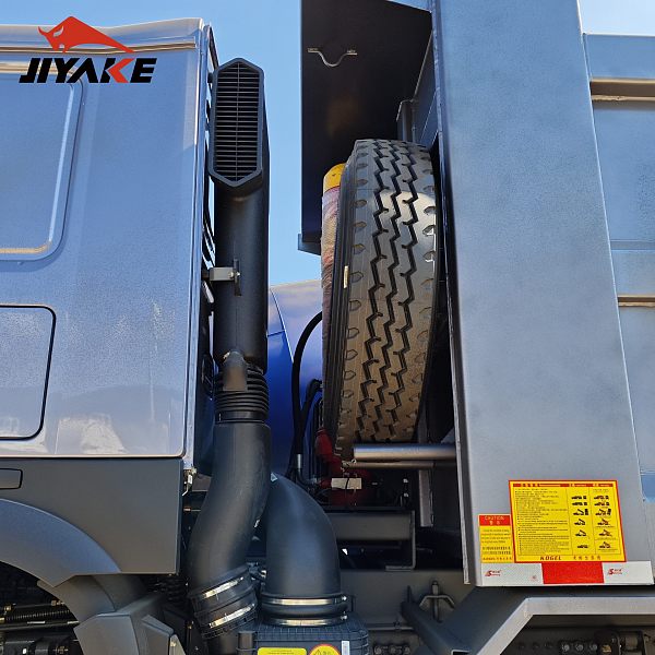 Camion-benne (1)@1x