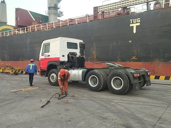 Camion tracteur (6)@1x