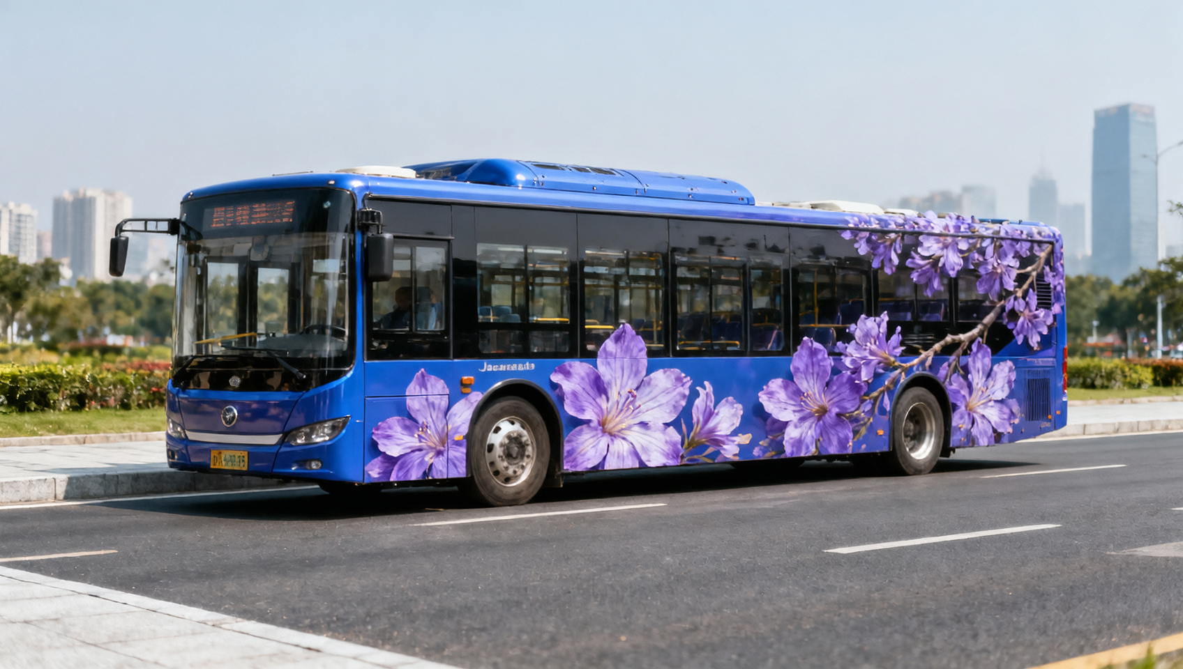 Kunming Launches Jacaranda-Themed EV Bus; Inspires Latin American Design Feedback