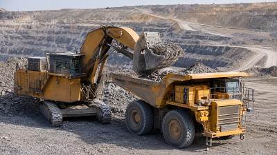 Construction Machinery for Mining: Key Specs That Affect Output