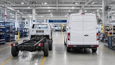 What to Compare in a Light Duty Truck Manufacturer in USA