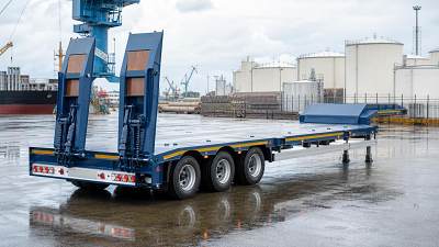 Low Bed Trailer Export with Waterproof Features: What Buyers Often Miss