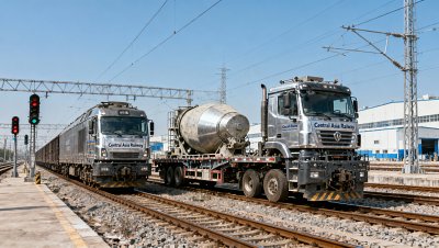 Central Asia Railway (Wuhan) Hits 103 Trains in One Month