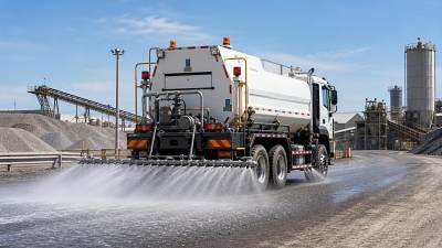 Choosing a Water Truck Supplier for Dust Control Projects