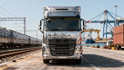 China Customs Single-Document Rule Cuts Truck Export Time