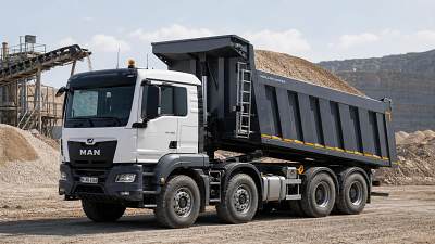 Dump Truck Buying Guide: Payload, Fuel Use, and Maintenance Risks