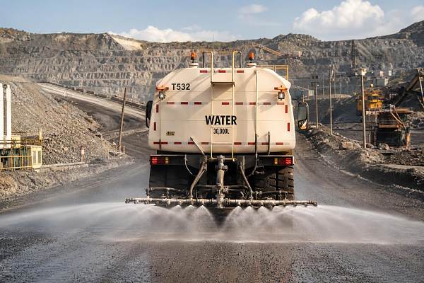 What Drives Water Truck Cost for Construction and Mining Fleets?