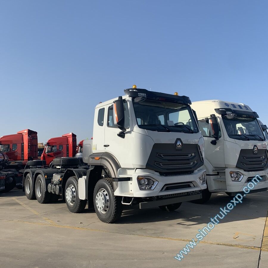 HOWO 8X4 TRACTOR TRUCK CHASSIS