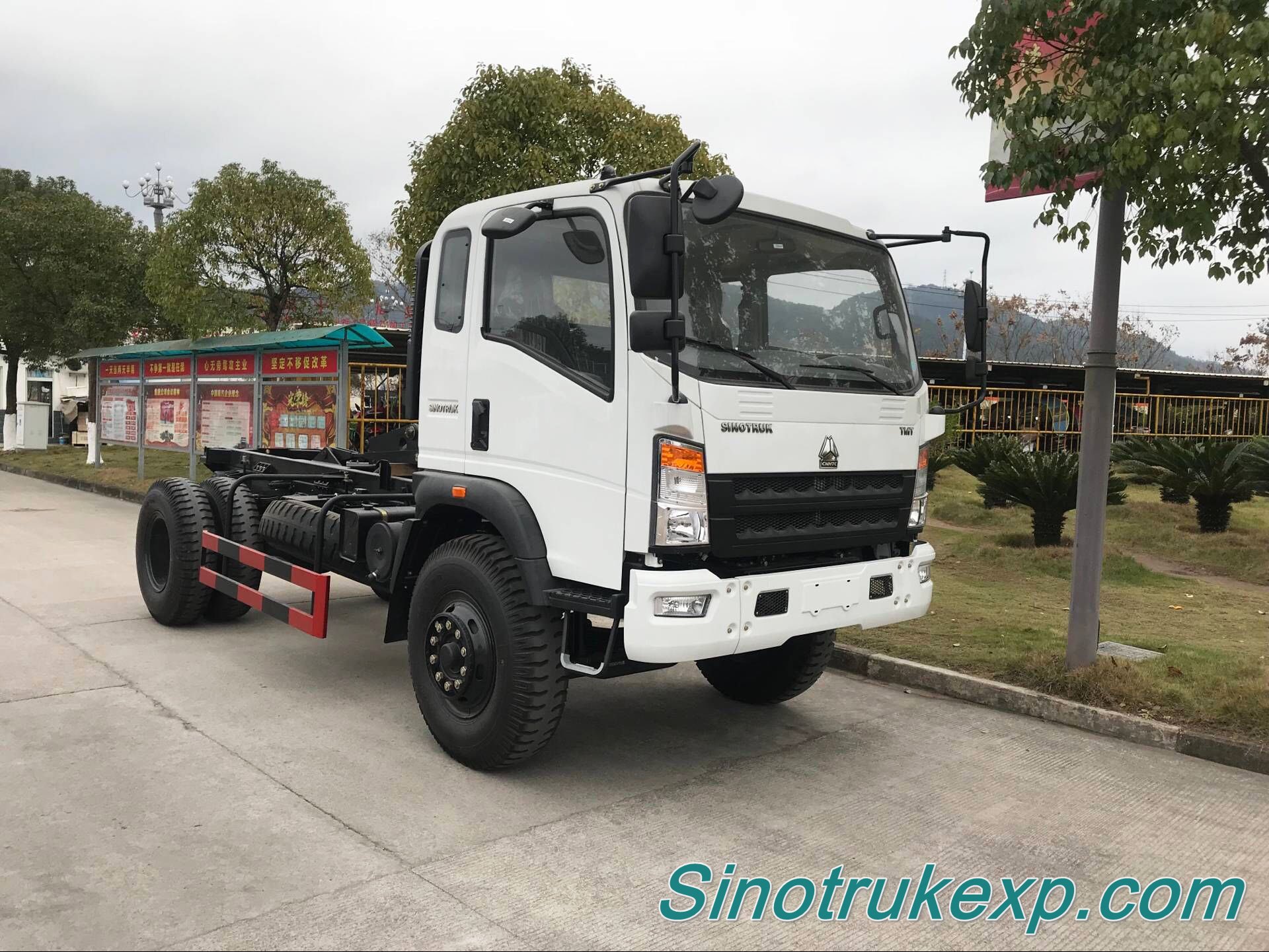 SINOTRUK HOMAN H3-4×2 DUMP TRUCK ZZ3168G3915C1
