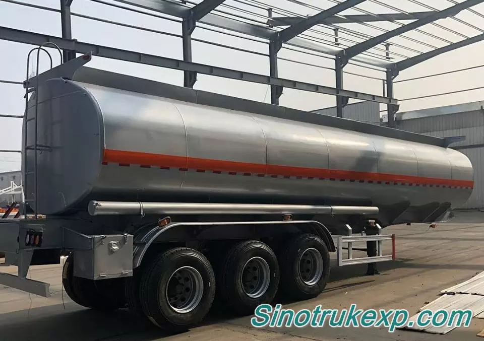 3 Axles Fuel Tank Semi Trailer 50m³（Carbon Steel Tank)