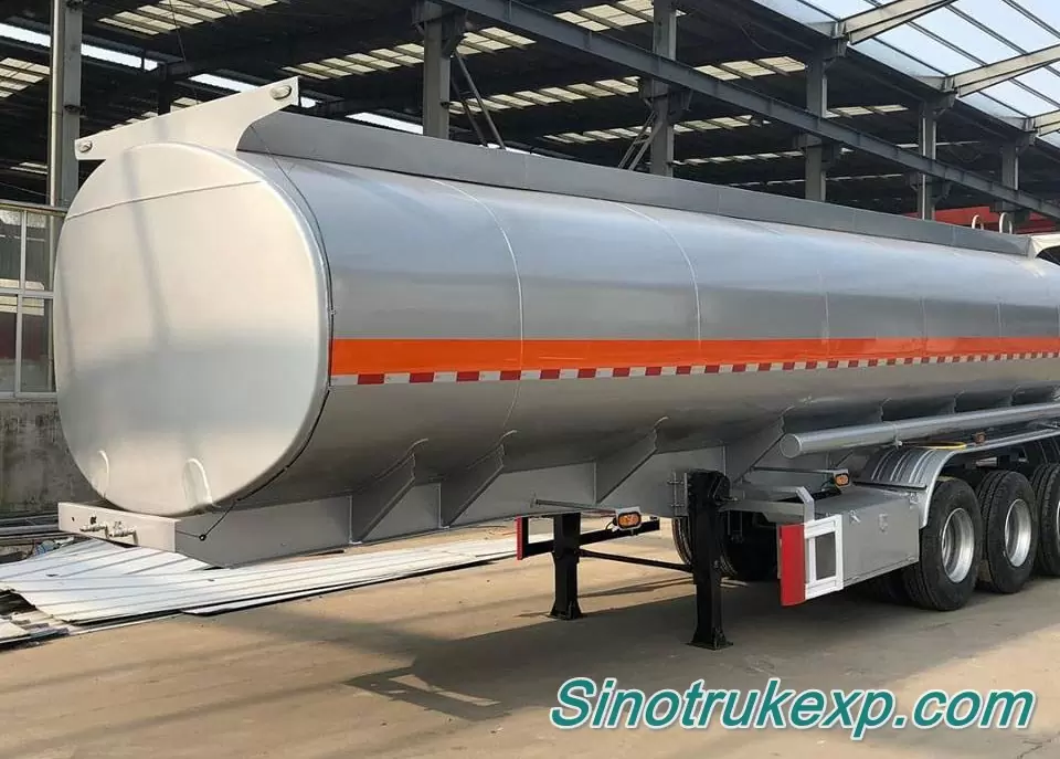 3 Axles Fuel Tank Semi Trailer 50m³（Carbon Steel Tank)