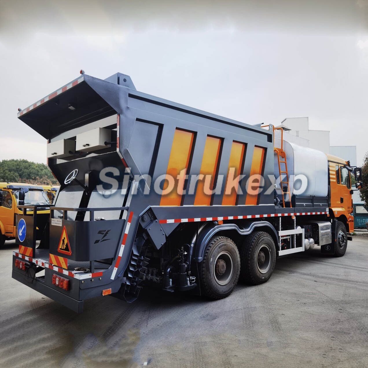 Synchronous Chip Sealer
