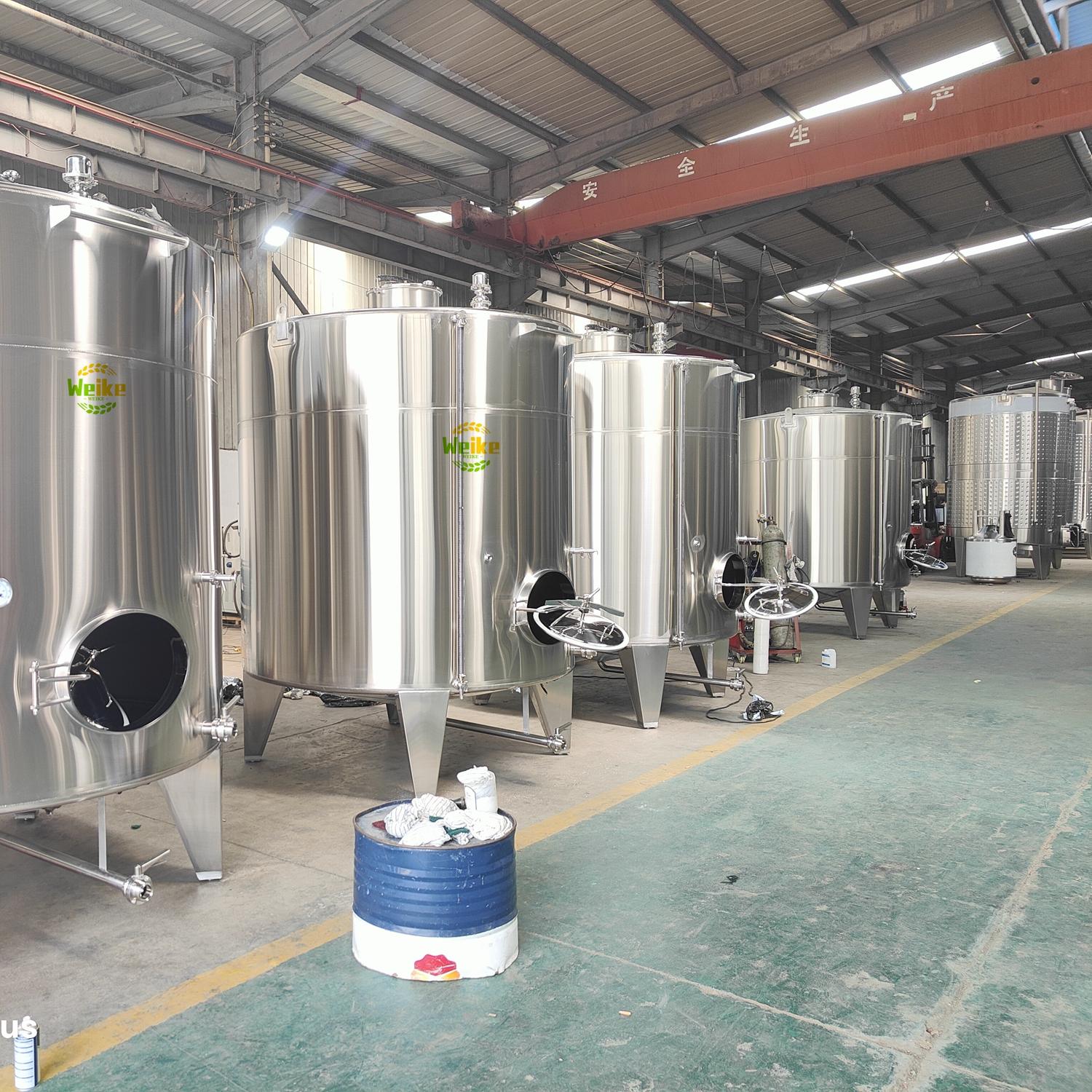 Mobile Fluid Dynamics: Anti-Sloshing Baffle Engineering in Road Edible Oil Transportation Tanks