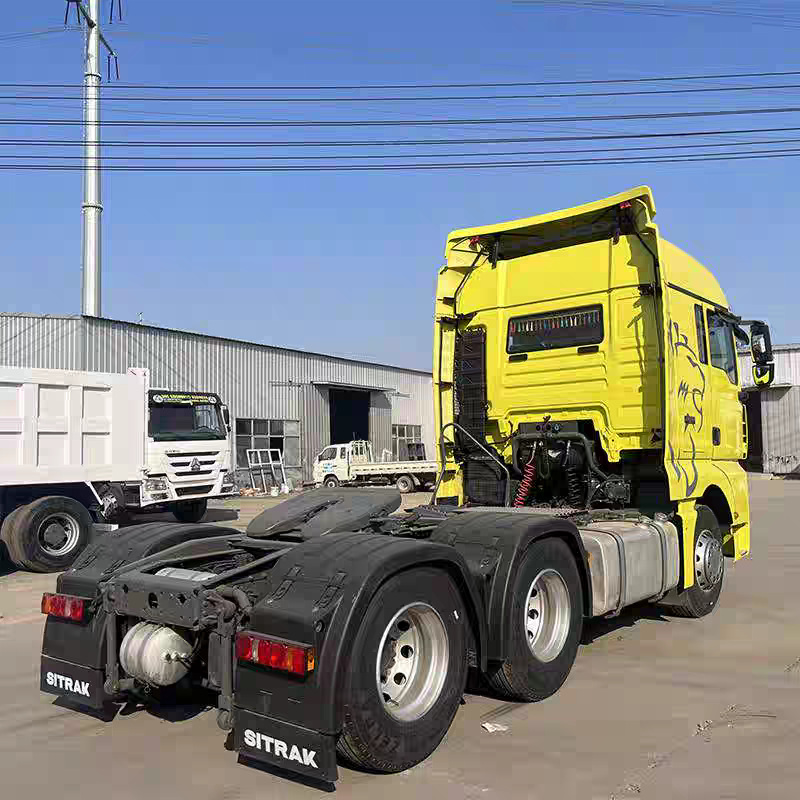 Tractor Howo SITRAK C7H  with spare tire