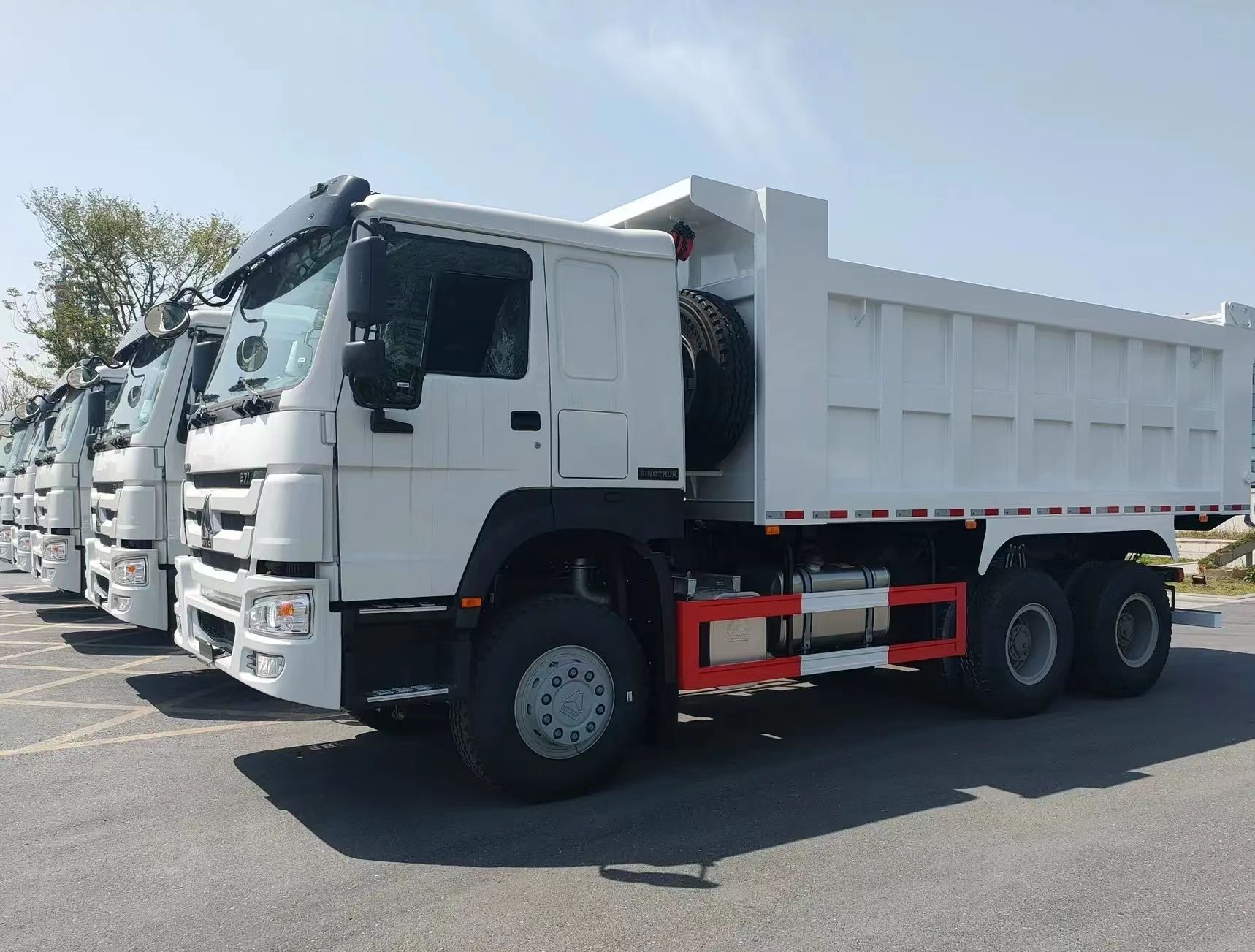Used Dump Trucks for Sale Howo 6x4