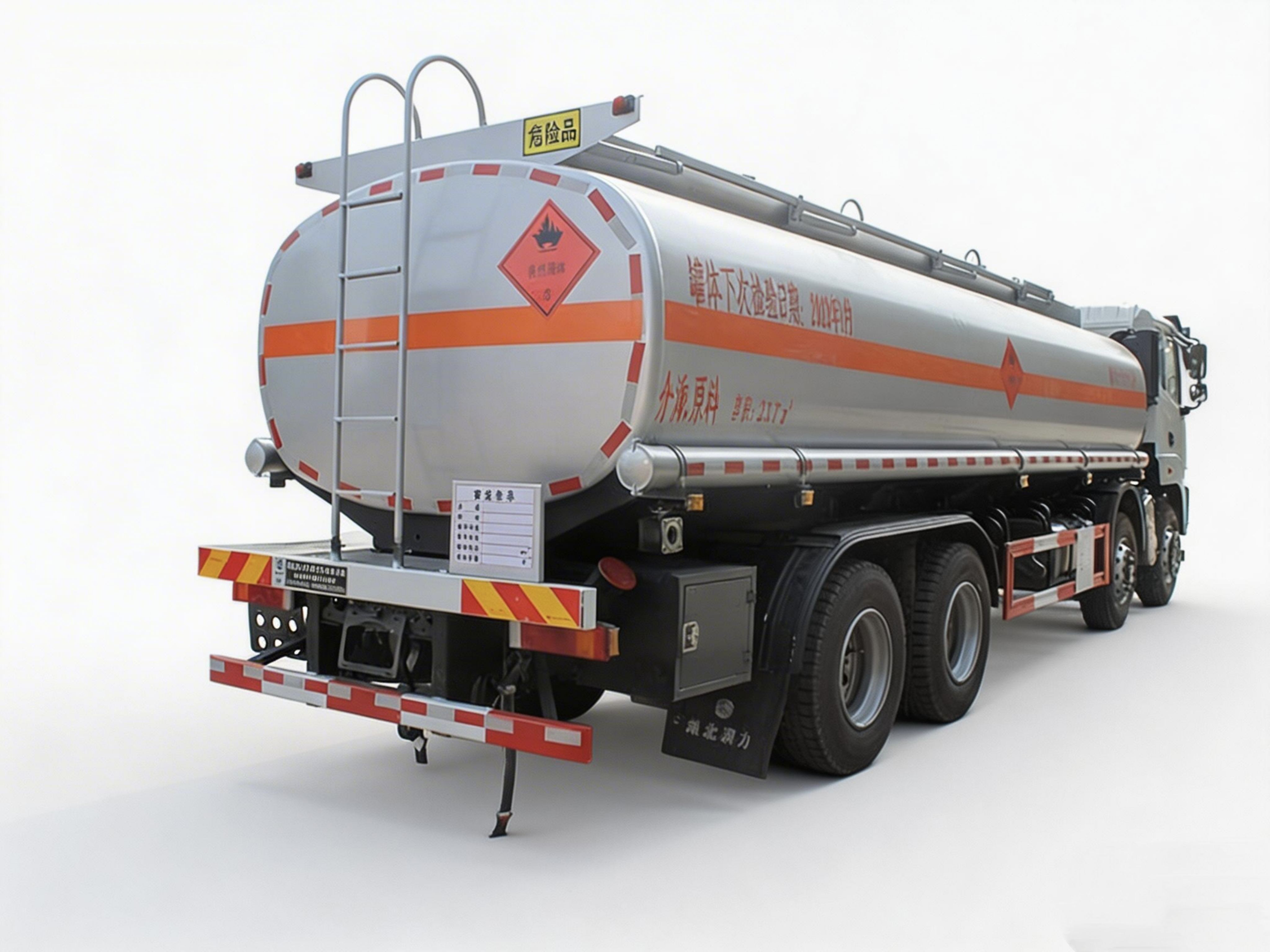 DongFeng 8*4 Fuel Tanker Truck 30, 000 Liters Diesel and Gasoline Transport Vehicle for Oil Distribution DongFeng 8*4 Fuel Tanker Truck 30, 000 Liters Diesel and Gasoline Transport Vehicle for Oil Distribution