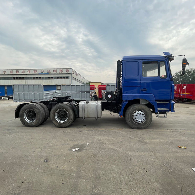 Shacman F3000 420Hp Tractor Truck with 10 Wheels