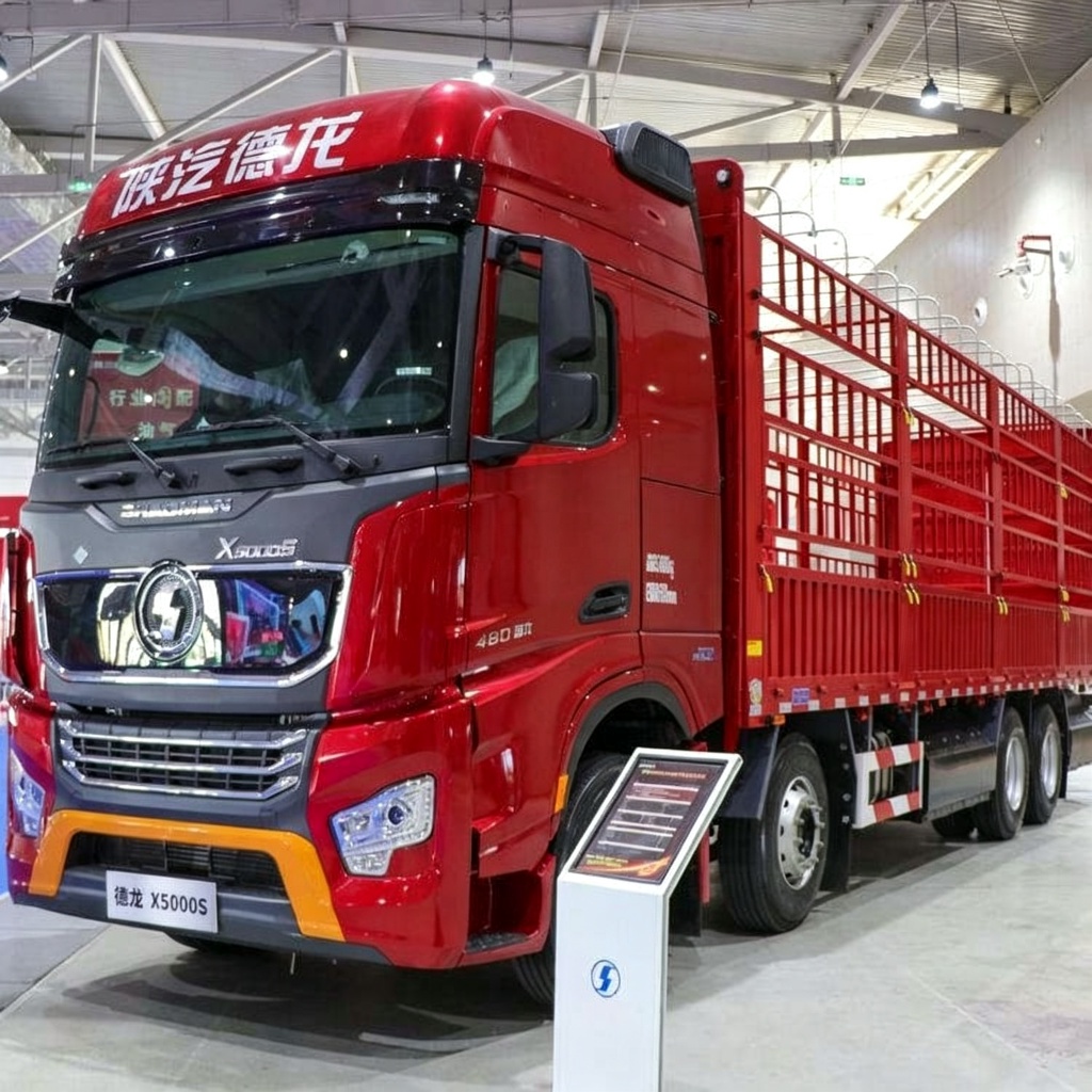 Shacman Delong X5000S 480hp 8x4 fence truck, left-hand drive, right-hand drive Shacman Delong X5000S 480hp 8x4 fence truck, left-hand drive, right-hand drive