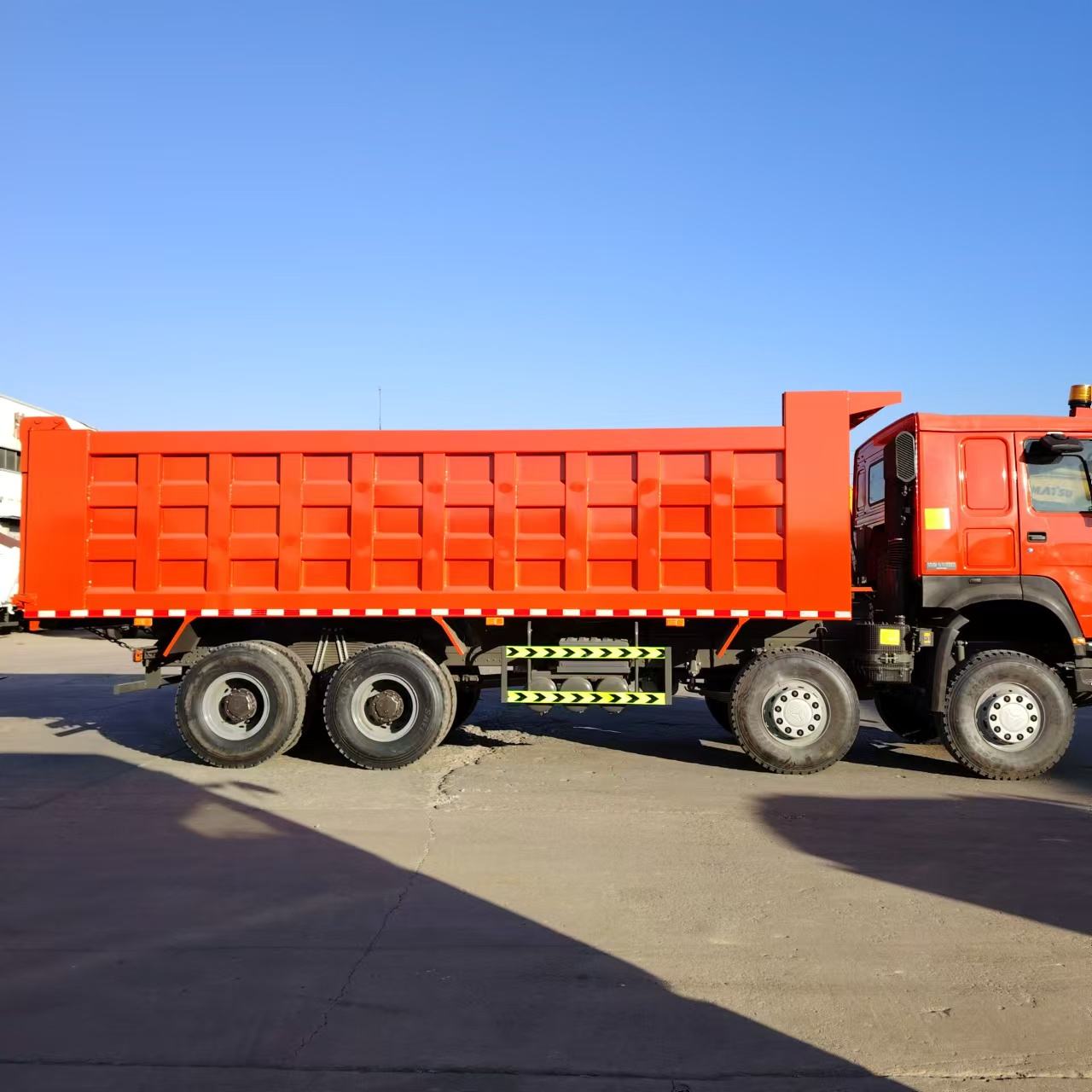 Howo 371HP Dump Truck 8*4 12 Wheels 40ton Howo 371HP Dump Truck 8*4 12 Wheels 40ton