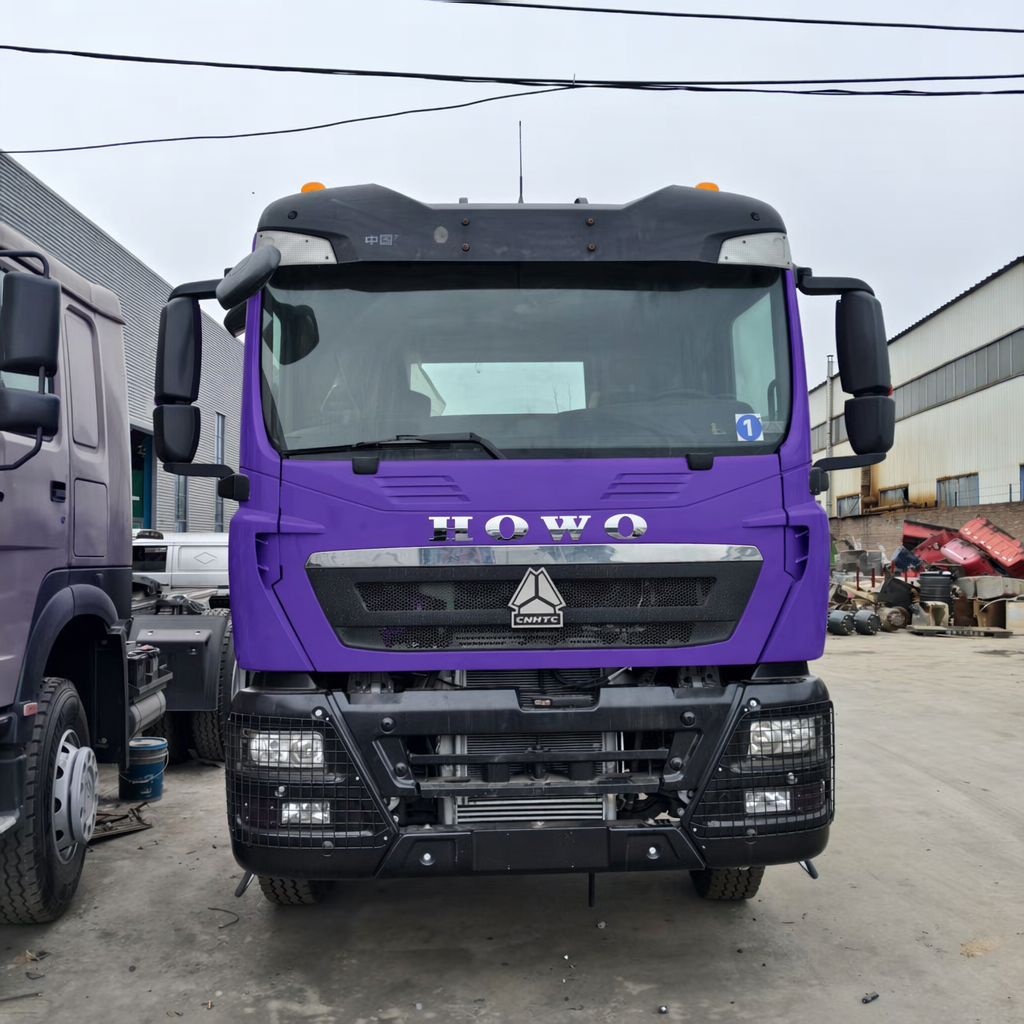 HOWO TX 380 tractor