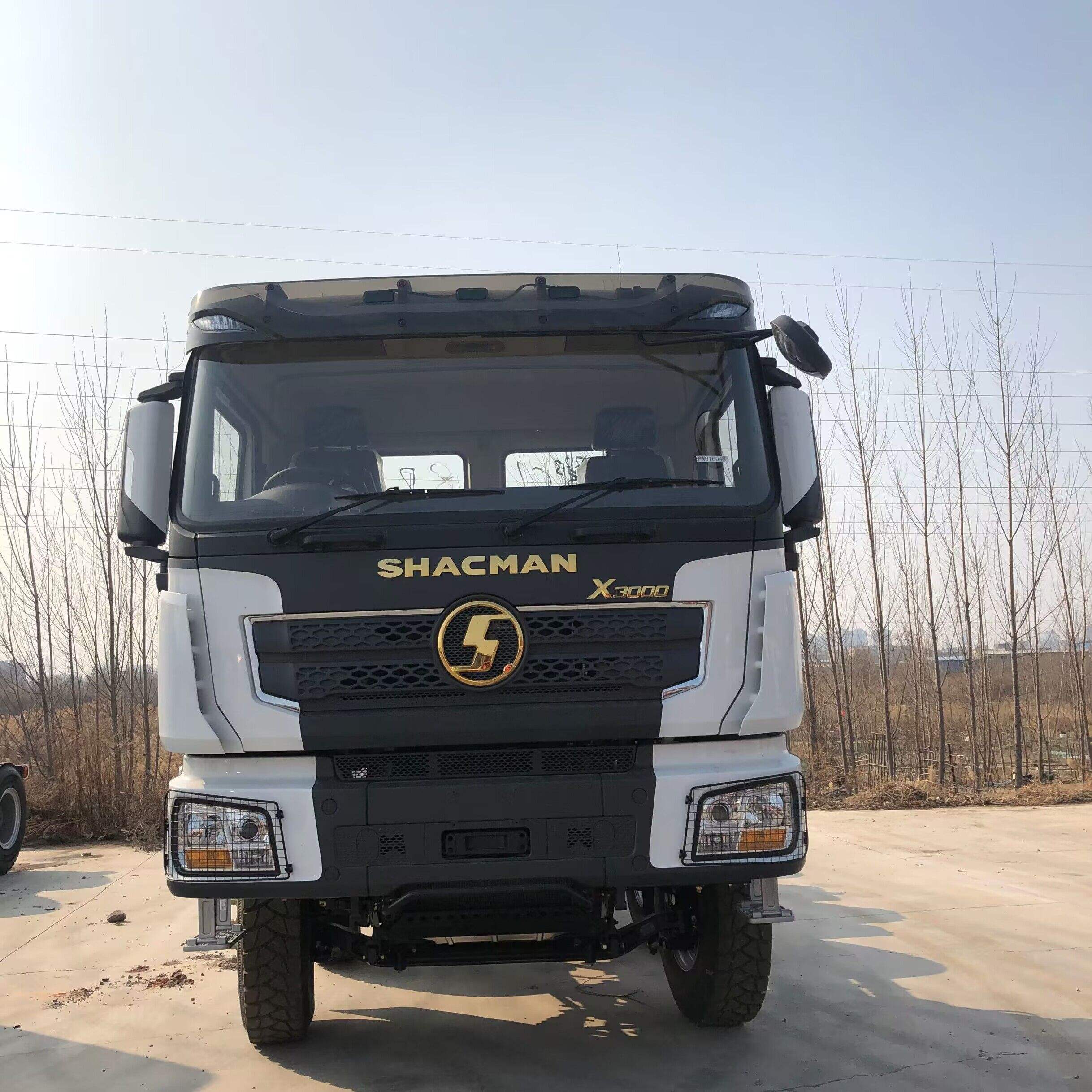 Shacman X3000 8X4 Tractor Truck 380-550hp