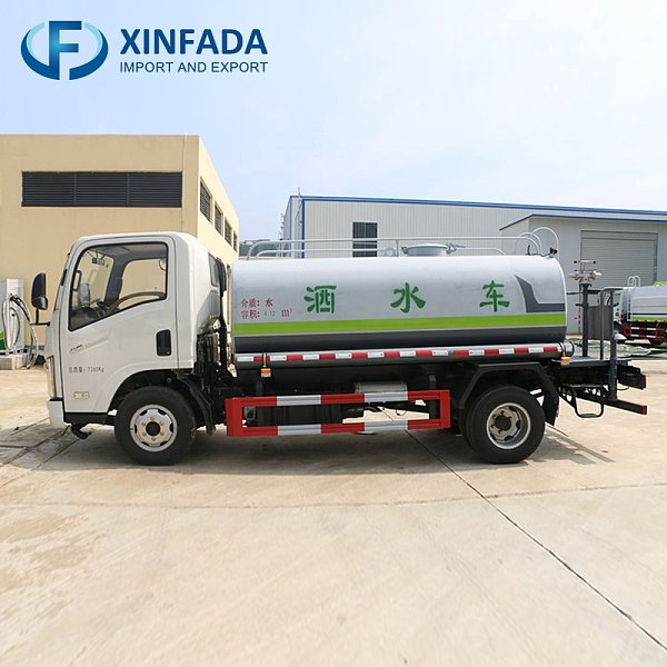 FAW Jiefang 130HP 4x2 Drive Water Sprinkler Truck