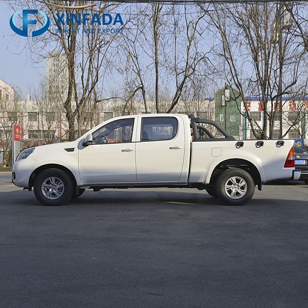 Foton Conqueror 3 Dual Cab 2.0T Diesel 163HP Two-Wheel Drive