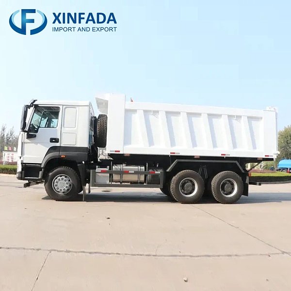 Sinotruk HOWO 371hp 6x4 drive Tipper/Dump truck