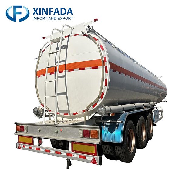 Semi-Trailer Aluminum Tanker Truck