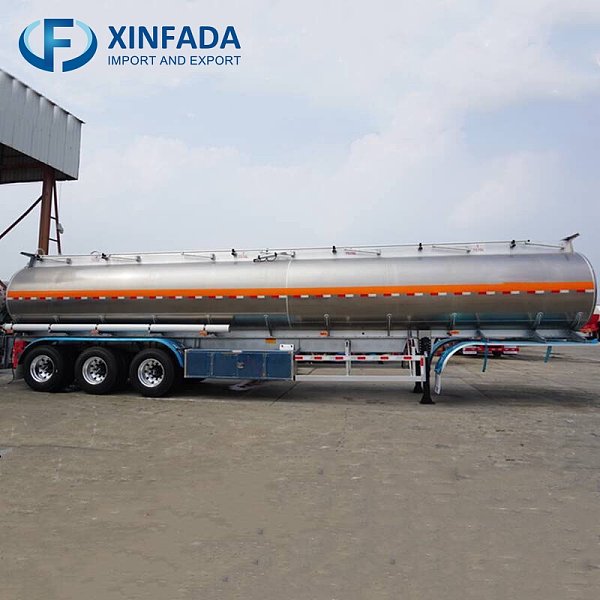 Tri Axle 42000 Liters Aluminum Fuel Tanker Trailer