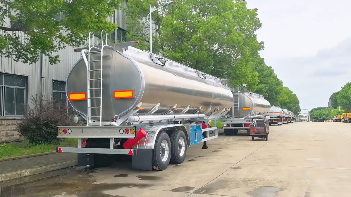 Our Company has Completed a Semi-trailer Order with a Vietnamese Buyer