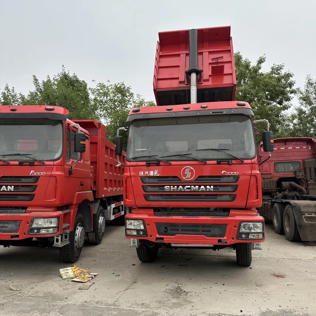 Camion benne China Shacman F3000 8X4 40 tonnes 50 tonnes 12 roues