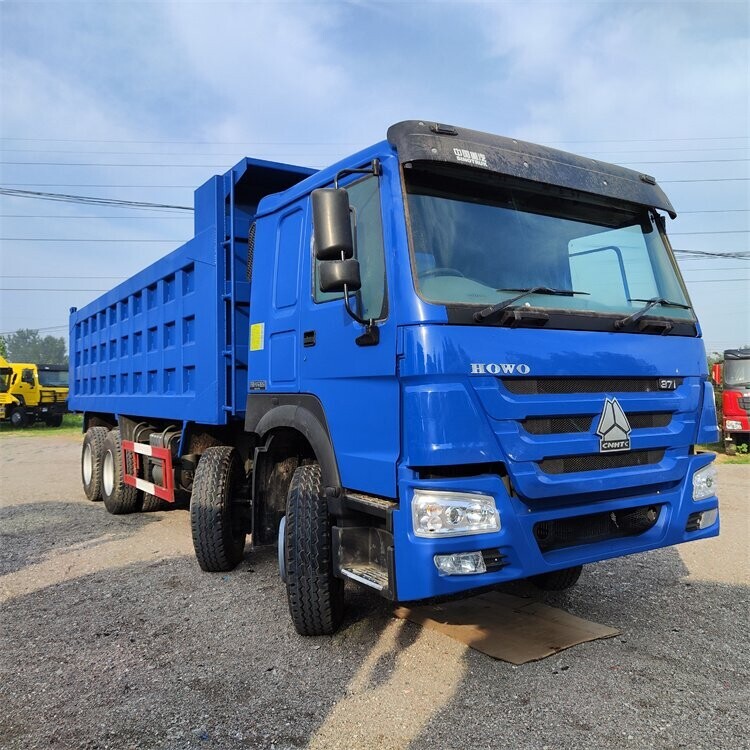 Camion à benne HOWO 371 8X4