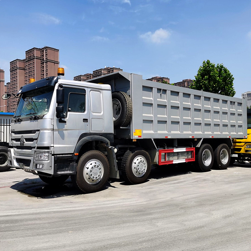 Camion à benne HOWO 371 8X4