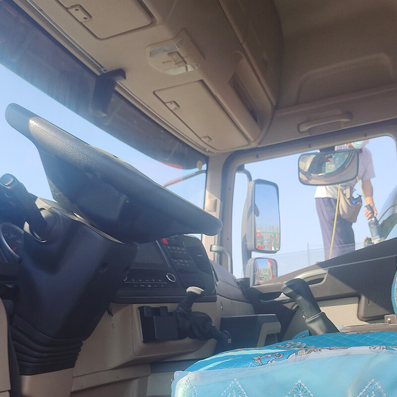 Camion tracteur FAW JH6 6x4 460 ch au GNC