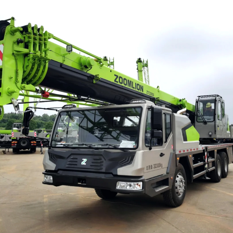 Grue pour poids lourds ZOOMLION 25 tonnes ZTC250A Grue pour poids lourds ZOOMLION 25 tonnes ZTC250A