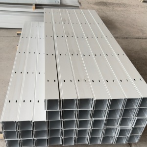 صينية كابلات مثقبة مجلفنة بالغمس الساخن