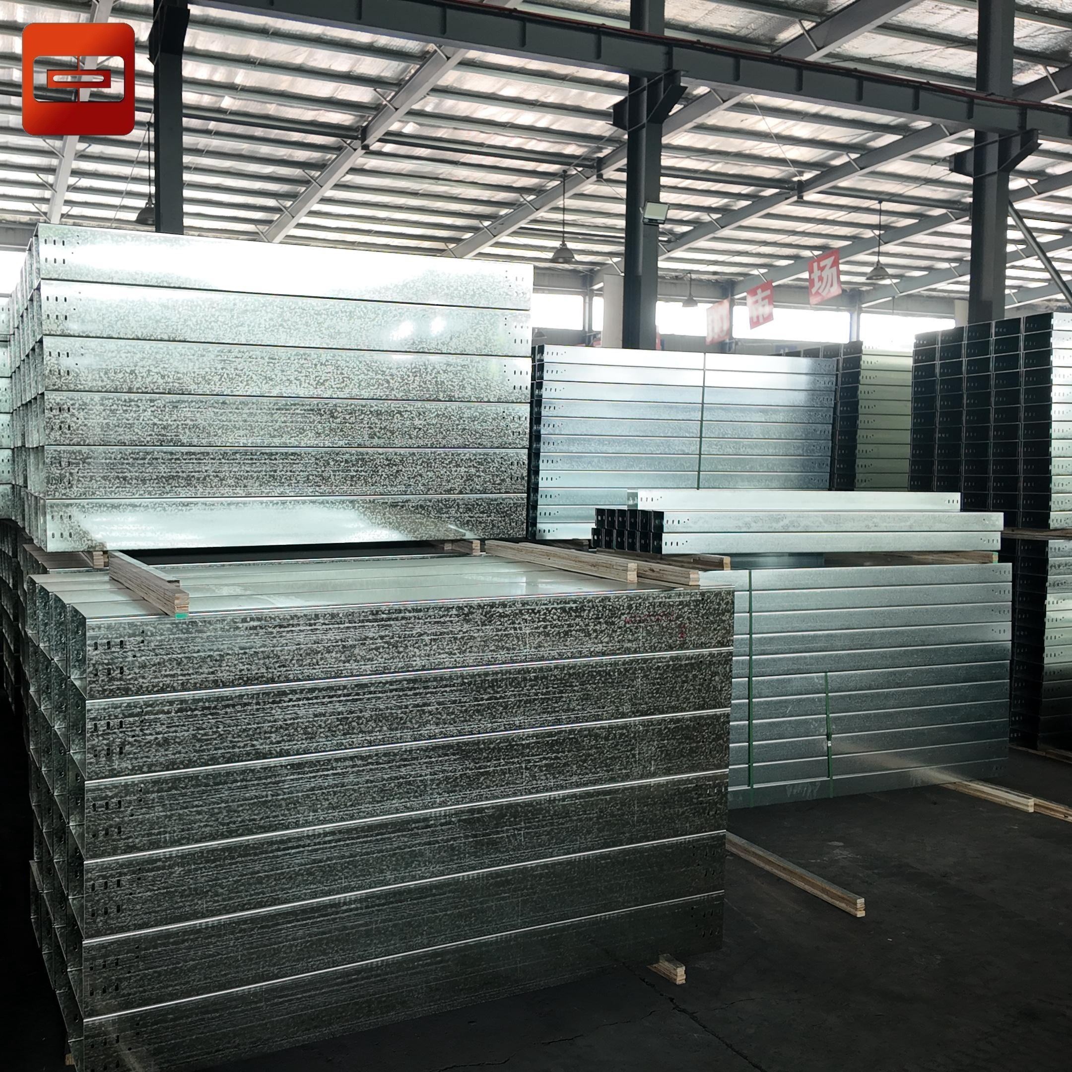 Canal de Acero Galvanizado para Ductos de Cable en Proyectos OEM
