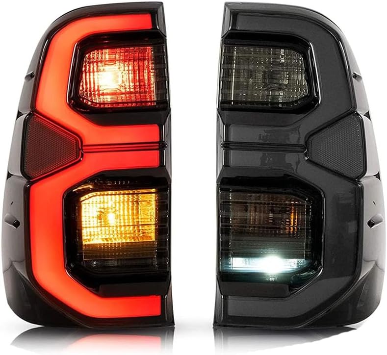 Car Rear Tail Light For Toyota Hilux 2015 2016 2017 2018 2019 2020