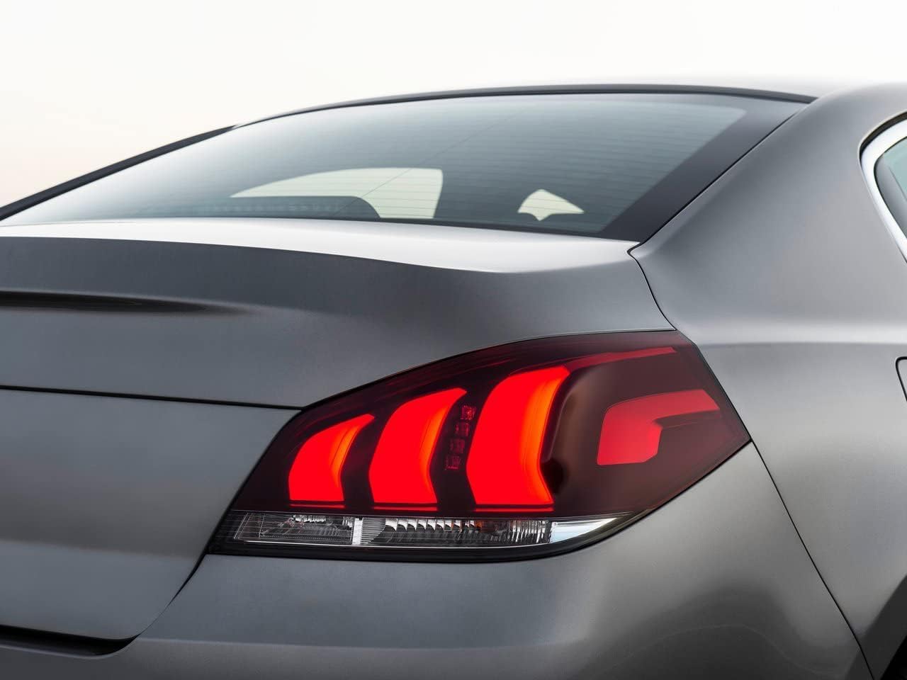 Car Rear Tail Light For Peugeot 508 2016 2017 2018
