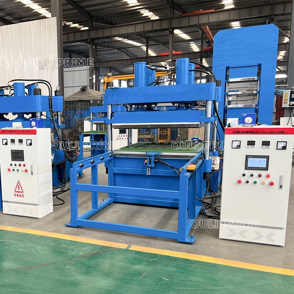 Machine à fabriquer des tapis en caoutchouc de type éjecteur