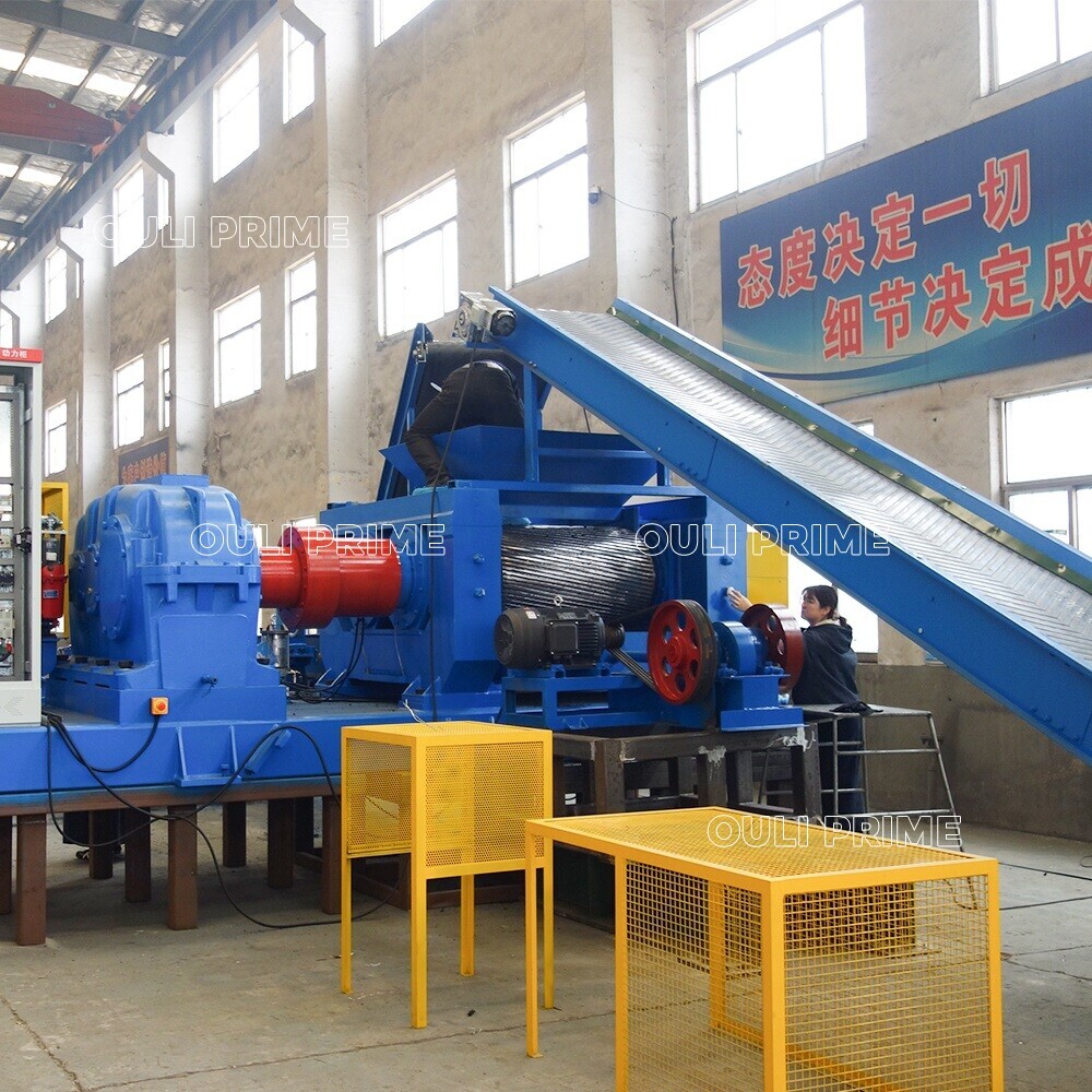 Machine de séparation des fibres de caoutchouc / Machine de recyclage des pneus usagés