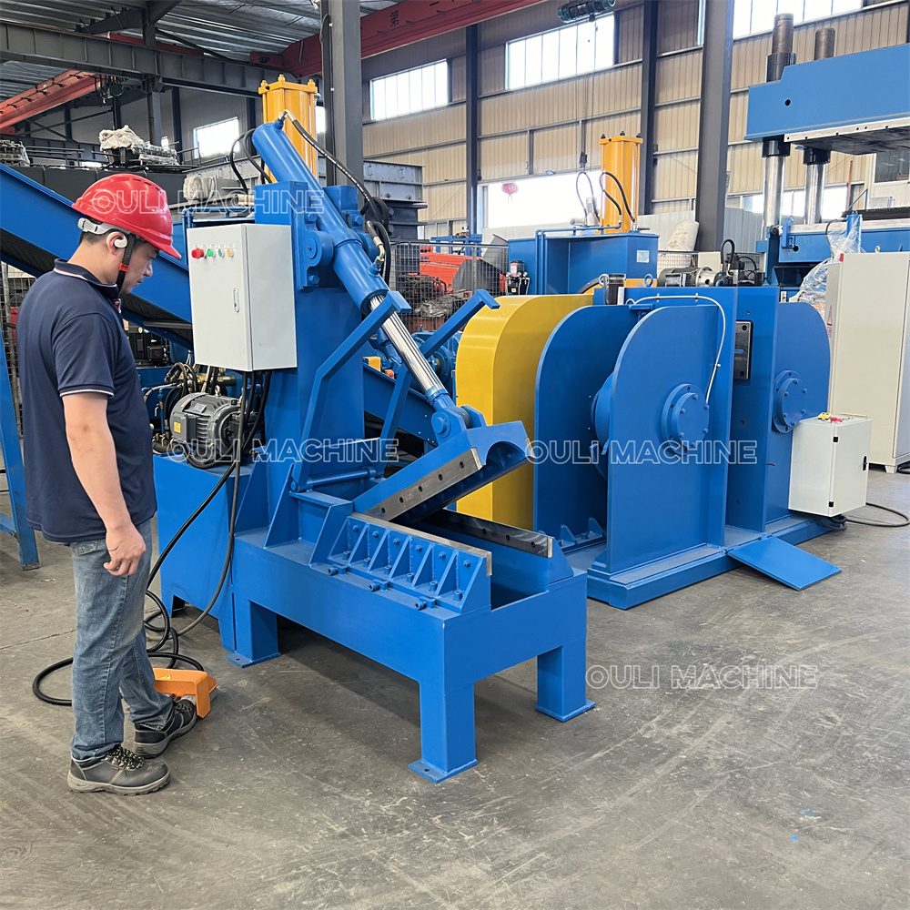 Máquina cortadora de neumáticos