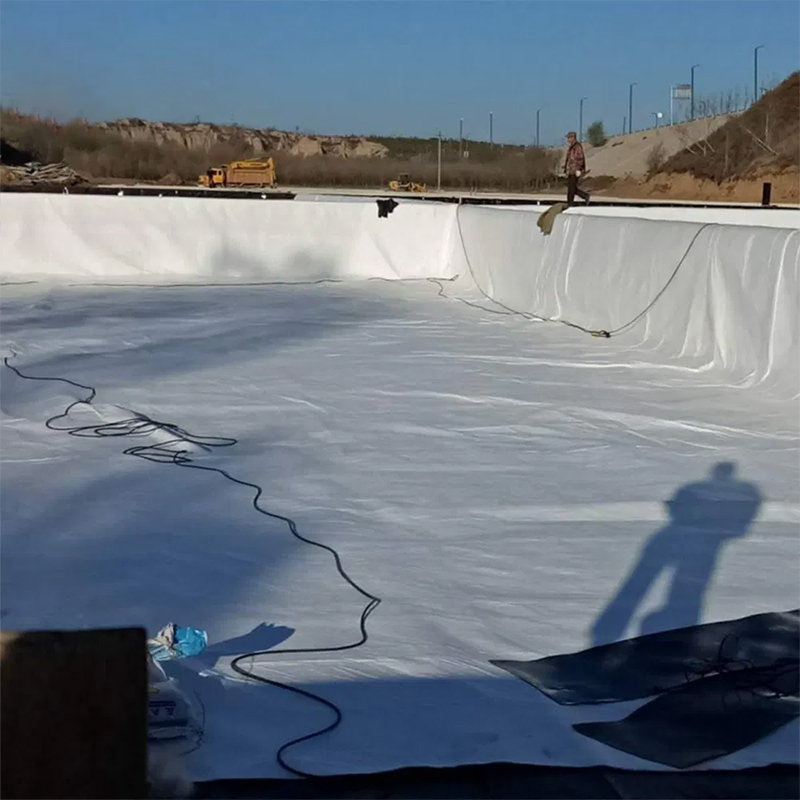 Geocomposite Drainage Layer