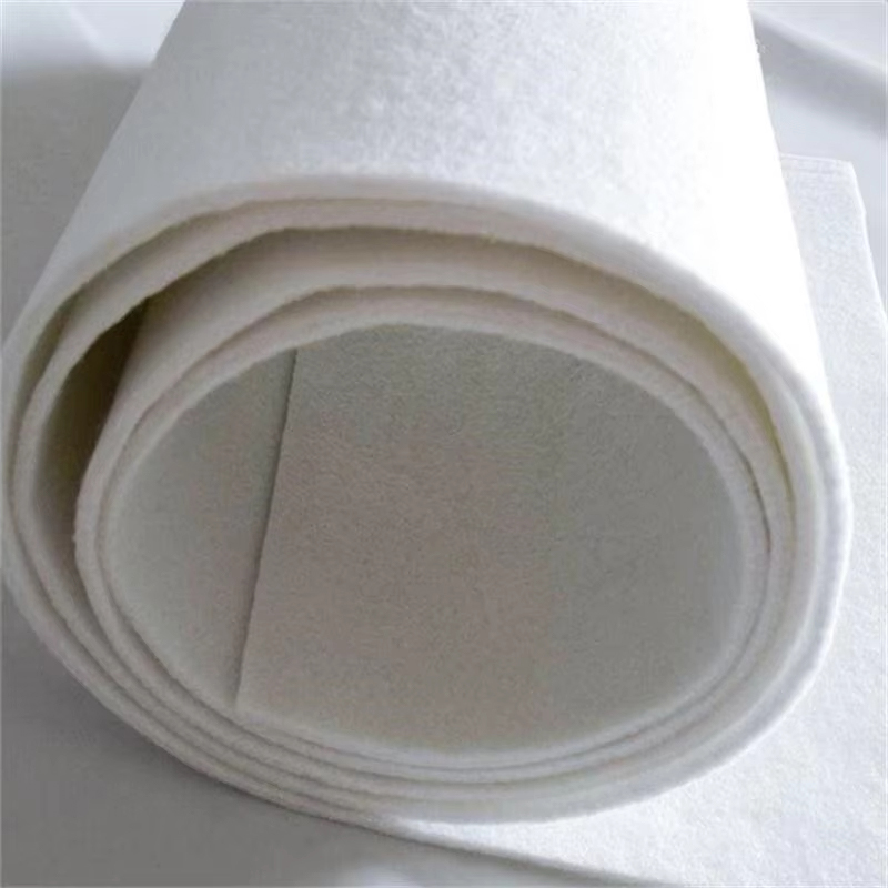 Polyester composite geotextile