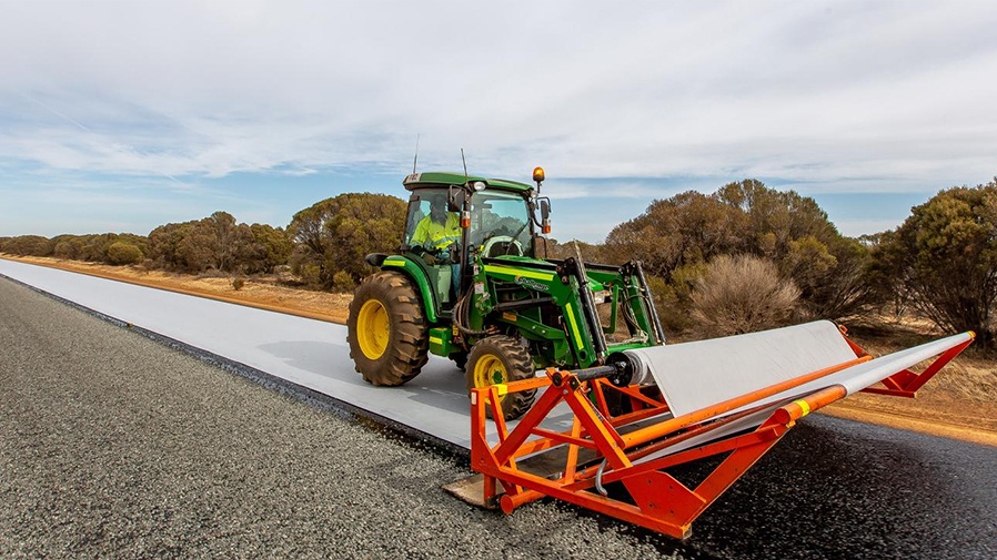 How should geotextile be used for road maintenance?