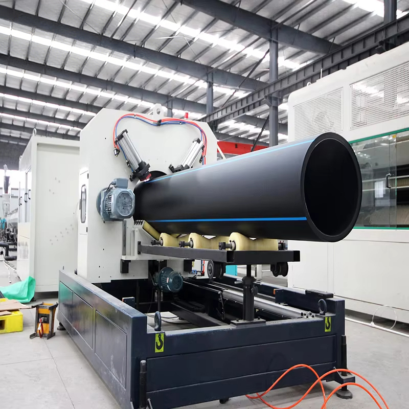 Plastic drainage pipe