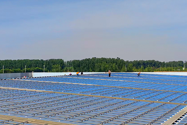 Fotovoltaico en la azotea Fotovoltaico en la azotea